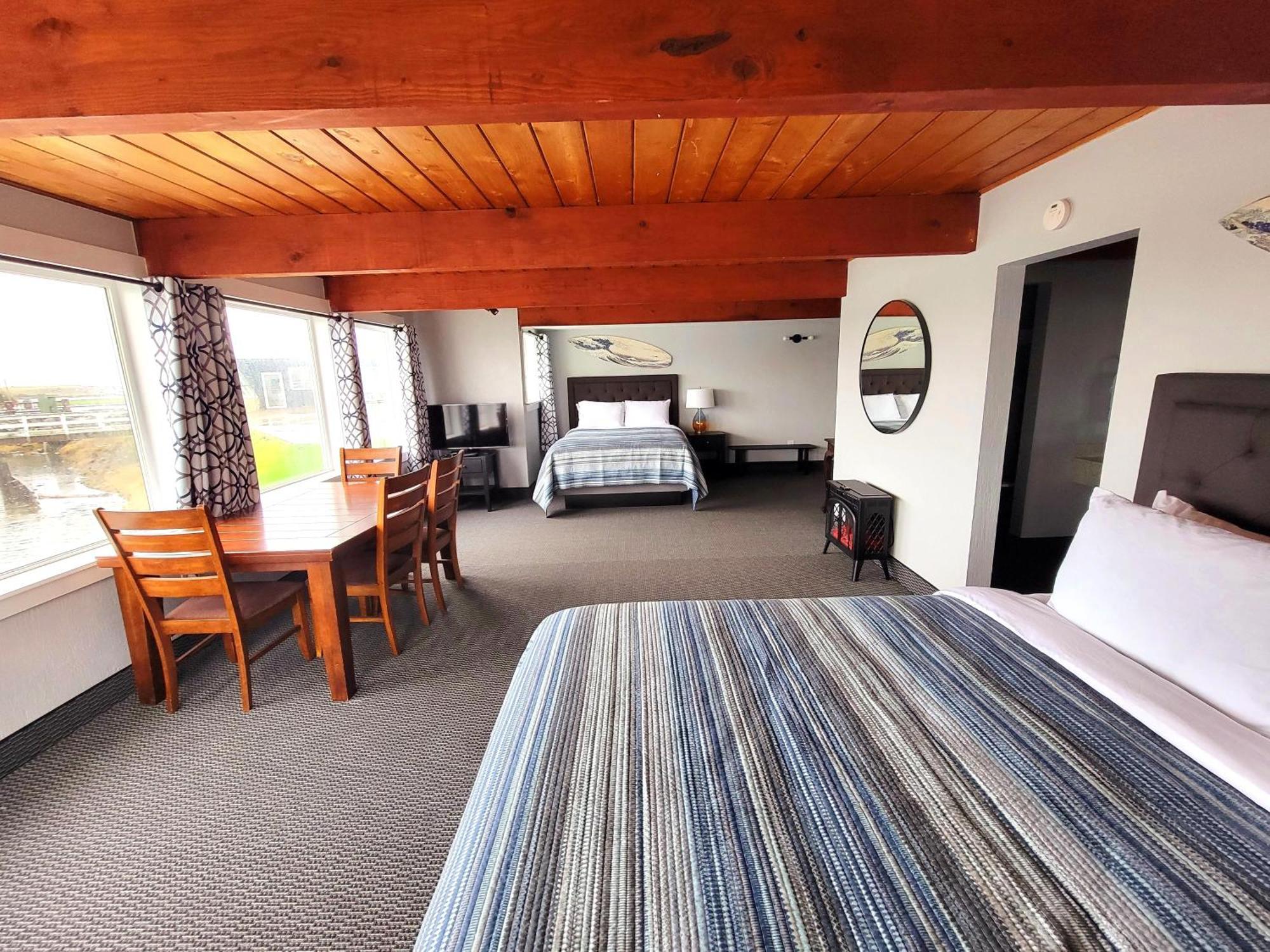 Saltwater Inn Уэстпорт Экстерьер фото